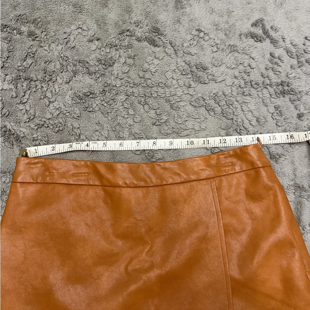 Iris Faux Leather Skort Women’s Size Medium